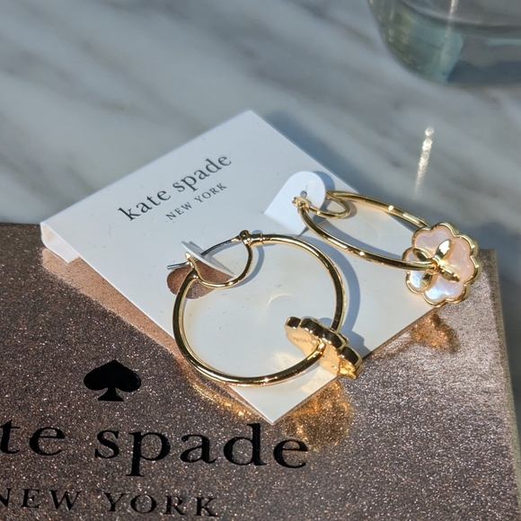 NWT Kate Spade Heritage Bloom Hoop Earrings - Picture 4 of 15